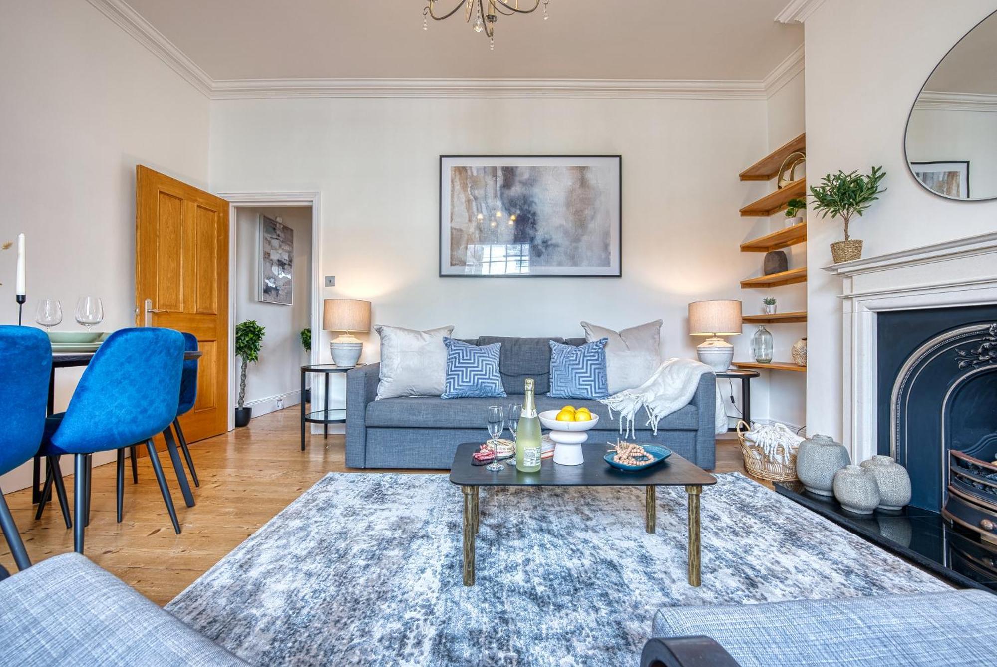 2 Bed Stunning Chic Modern Spacious Apt, Ocean Village, Southampton - Plenty Of Parking - By Blue Puffin Stays Luaran gambar