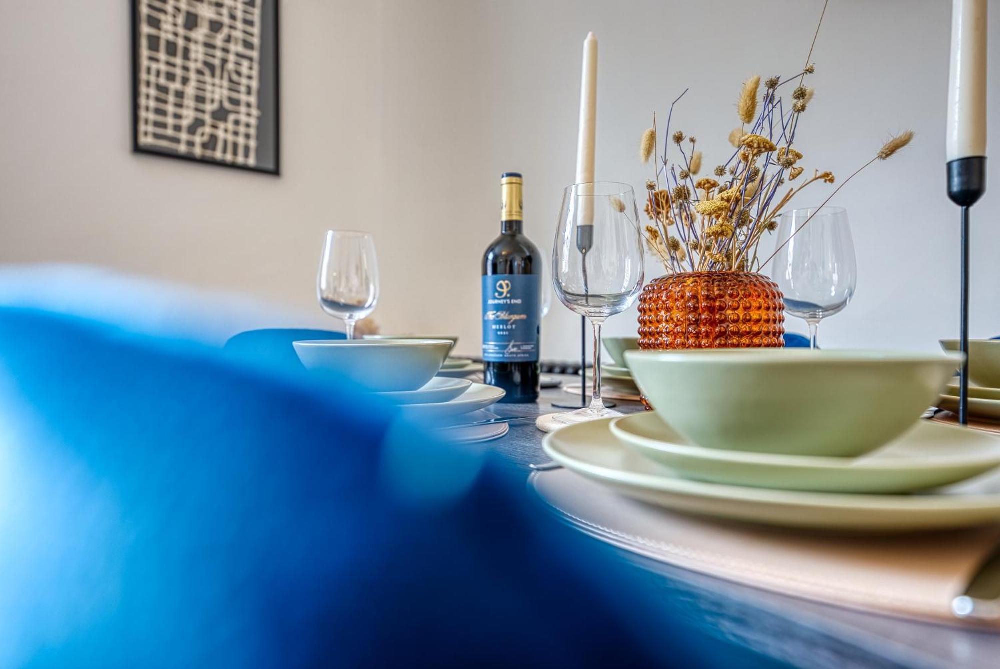 2 Bed Stunning Chic Modern Spacious Apt, Ocean Village, Southampton - Plenty Of Parking - By Blue Puffin Stays Luaran gambar